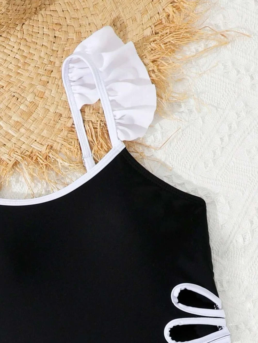 Girls Grace Karin Black & White Ruffle One-Piece bathing suit w skirt size 12